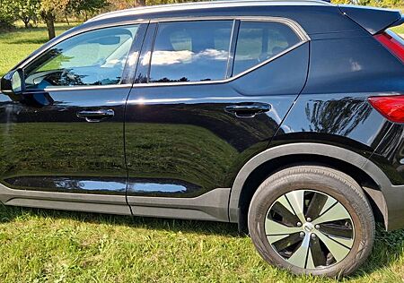 Volvo XC 40 XC40 B4 Mid-Hybrid, Geartroinic, Momentum Pro
