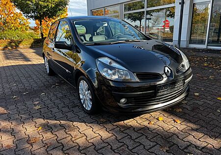 Renault Clio Edition Dynamique 1.6 16V ESP 82kW Edit...