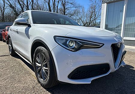 Alfa Romeo Stelvio Super *Leder/Navi/Kamera/AppleCarplay*