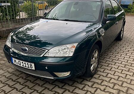 Ford Mondeo 1,8 92 kW Ghia Ghia