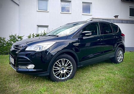 Ford Kuga 1,6 EcoBoost 2x4 110kW Titanium Titanium