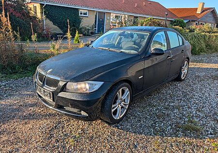 BMW 320i VOLL