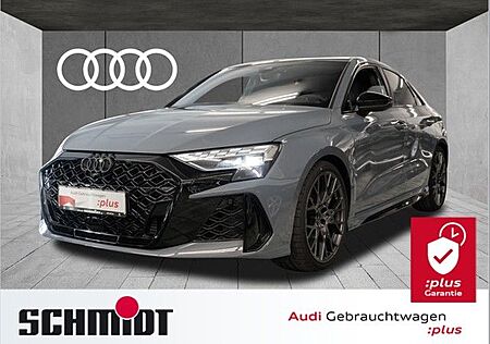 Audi RS3 Limousine LM19 Matrix LED Pano SONOS Navi+ L