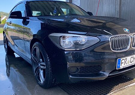 BMW 114i -