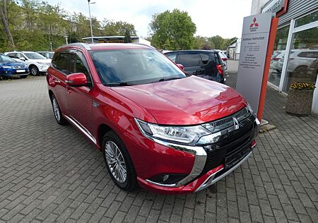 Mitsubishi Plug in Hybrid Outlander Outlander PHEV 2.4 BASIS Spirit AHK/PDC/Navi