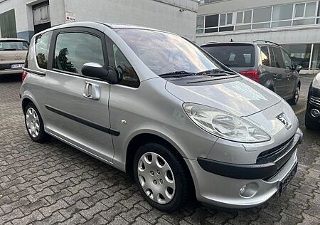 Peugeot 1007 Sport 90 Sport