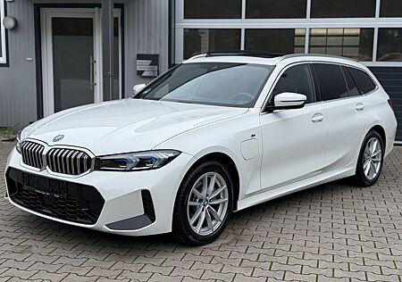 BMW 330 e M Sport Touring *Pano*Head-UP*Memory*ACC*