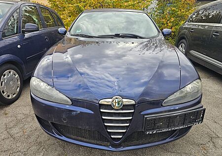 Alfa Romeo 147 1.6 Progression *KEIN TÜV*