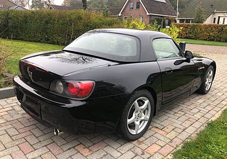 Honda S2000 2.0i LS