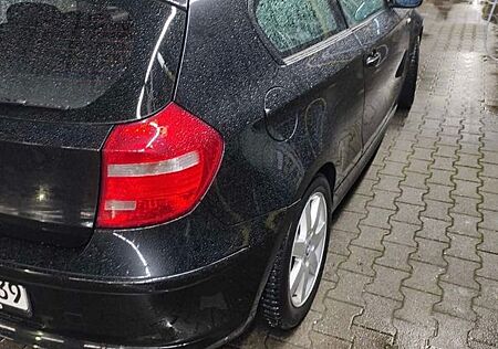 BMW 118i -