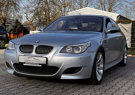 BMW M5 E60 V 10 Limousine