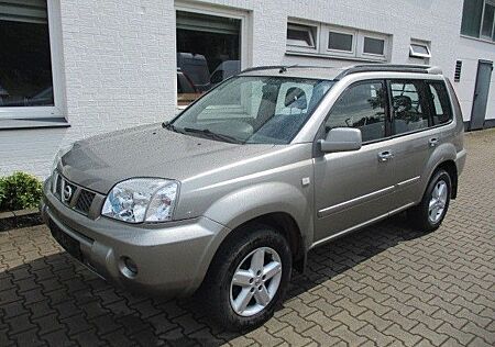 Nissan X-Trail 2,5 Allrad Klima AHK 148000km