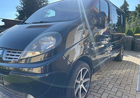 Renault Trafic Standheizung "Black Edition "