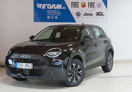 Fiat 600 HYBRID 1.2 100PS DCT *1,99% Finanzierung*