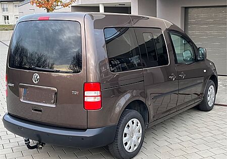 VW Caddy Volkswagen 1,6TDI 75kW BMT Trendline 5-Sitze Tren...