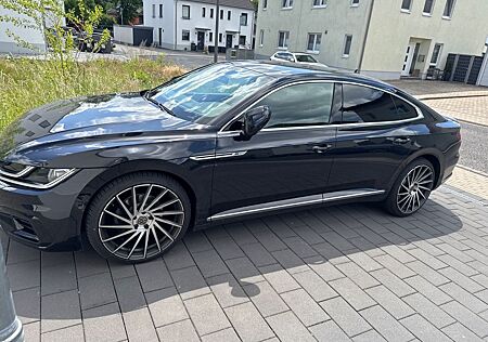 VW Arteon Volkswagen 2.0 TDI SCR 140kW DSG 4MOTION R-Line ...