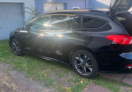 Ford Focus 1,5 EcoBlue 88kW ST-Line Turnier ST-Line