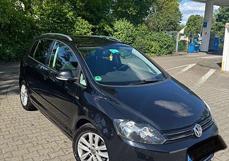 VW Golf Plus Volkswagen 1.6 TDI BlueMotion Technology MATC...