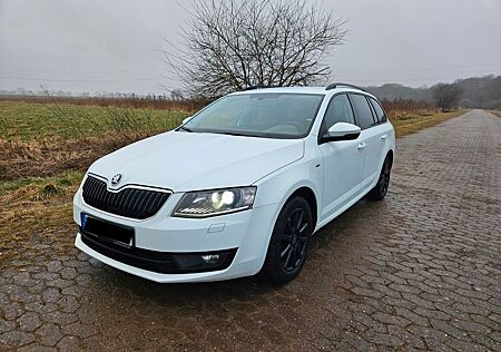 Skoda Octavia 1.4 TSI DSG Joy Combi Joy