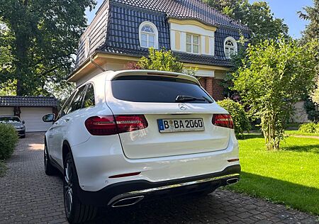 Mercedes-Benz GLC 220 d 4MATIC Autom. - AMG Line