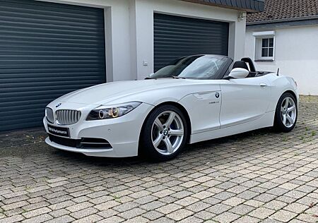 BMW Z4 sDrive23i - 6 Zylinder