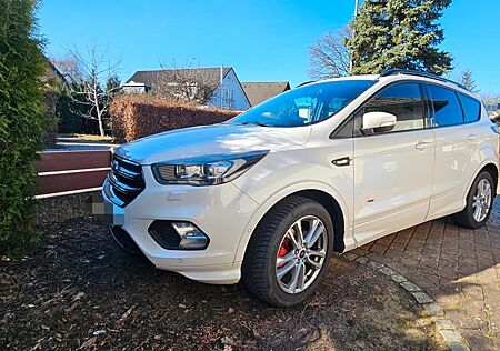 Ford Kuga 2,0 TDCi 4x4 110kW ST-Line PowerShift S...