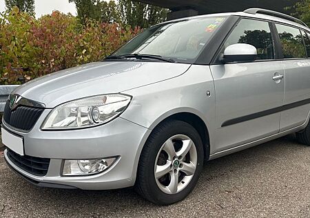 Skoda Fabia 1.2l,AUTOMATIK,TÜV 04.2027,KLIMA,SITZHEIZU