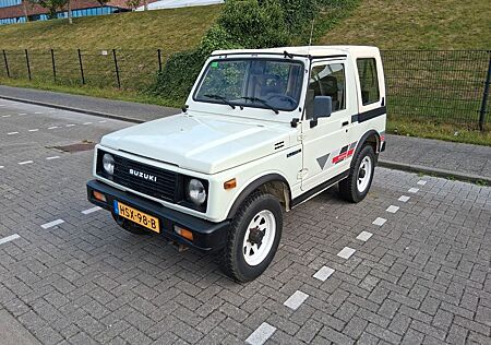 Suzuki SJ Samurai Samurai SJ413 QJX 4x4 Cabrio