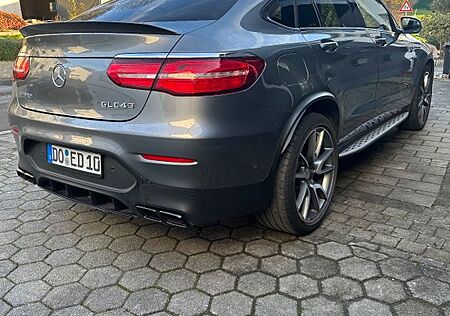 Mercedes-Benz GLC 43 AMG Mercedes-AMG GLC 43 4MATIC Coupé ...