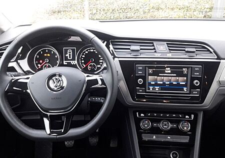 VW Touran Volkswagen 1.4 TSI Comfortline Comfortline