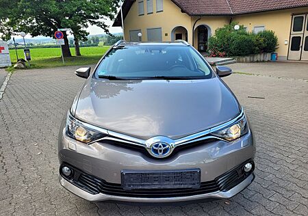 Toyota Auris Touring Sports
