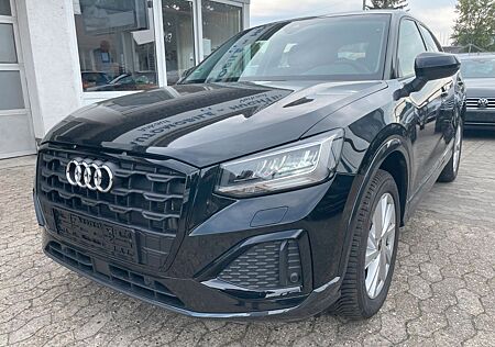 Audi Q2 40TFSI 4x4 MMI Leder-Sport 8x17° PDC+Kam ACC