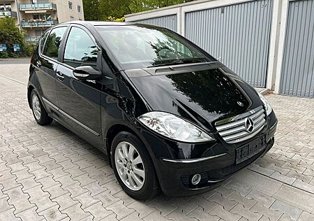 Mercedes-Benz A 150 ELEGANCE Elegance
