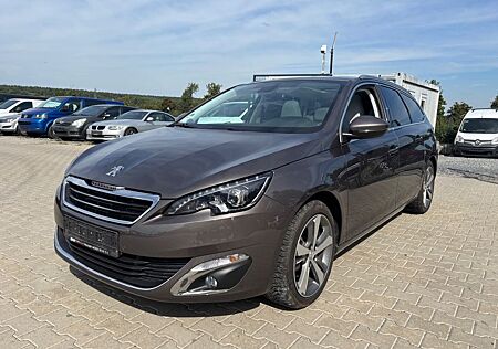 Peugeot 308 SW Style 130 *TÜV 06-2027*Pano*R-Kamera*