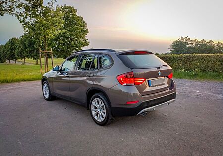 BMW X1 xDrive18d - ECO PRO | HU NEU |Vieles erneuert