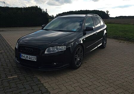 Audi S4 4.2 quattro mit Prinz Gasanlage