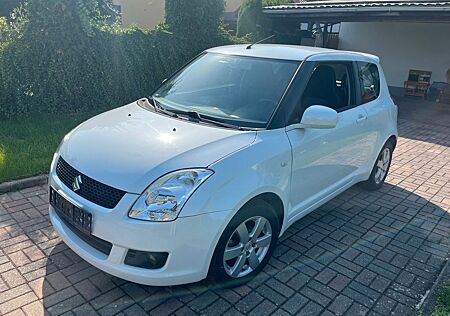 Suzuki Swift Lim. Classic "Klimaauto.+ZV+Alus+uvm."