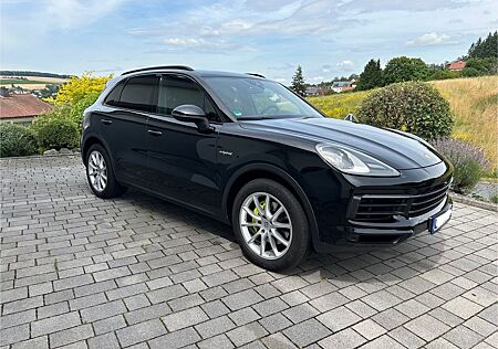 Porsche Cayenne E-Hybrid - Pano-Approved-Luft-AKH-360 Gr