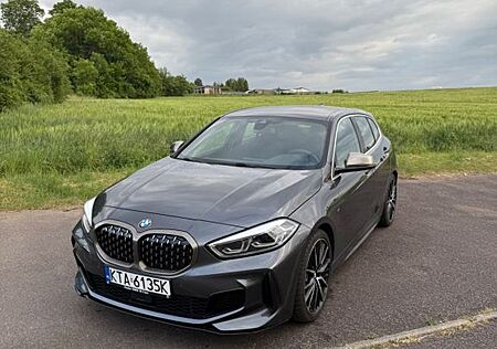 BMW M135i xDrive F40 306