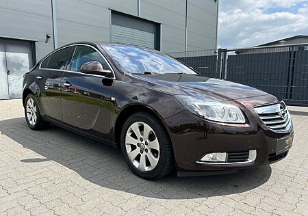 Opel Insignia A 2,0CDT Limo.NAVI*KAMERA*BI-XENON*TEMP