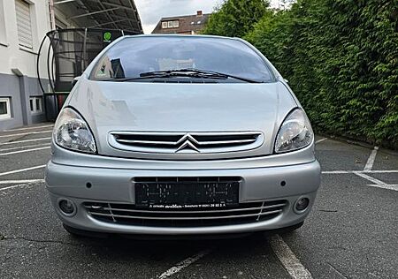 Citroën Xsara Picasso 2.0 16V Exclusive Autom. Exclusive