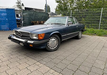 Mercedes-Benz SL 560