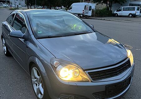 Opel Astra GTC 1.6 Cosmo TÜV bis 09/2025