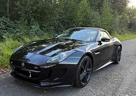 Jaguar F-Type 5.0 L V8 S Kompressor 112 Dezibel