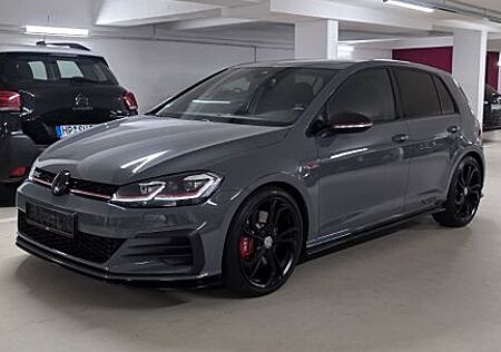 VW Golf Volkswagen 2.0 TSI DSG GTI TCR - 8-fach bereift - Akra