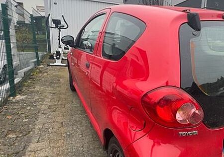 Toyota Aygo (X) Aygo (X) 1,0 -