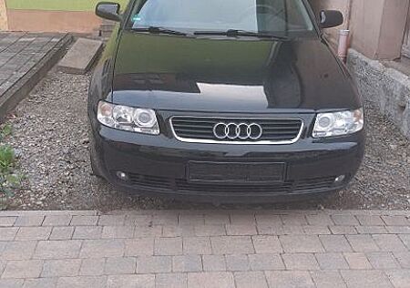 Audi A3 1.6 Attraction Attraction
