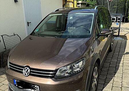 VW Touran Volkswagen Cross 2.0 TDI 103kW -
