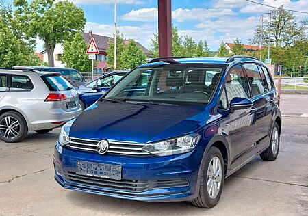 VW Touran Volkswagen Comfortline 2,0TDI /ACC/AHK/7 SITZER