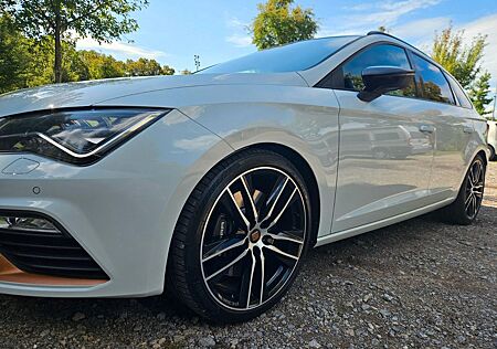Seat Leon ST 2.0 TSI CUPRA 4Drive DSG CUPRA
